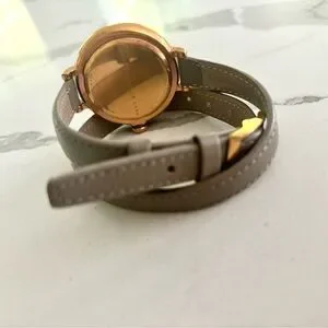 EUC Marc by Marc Jacobs Sally Leather Double Wrap Watch Marc By Marc Jacobs | Accessories | Euc Marc By Marc Jacobs  main image 2